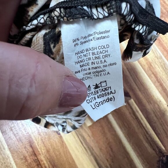 Leopard Print Sleeveless Womens Top By Rampage L Polyester Blend Lightweight & S - Picture 4 of 7